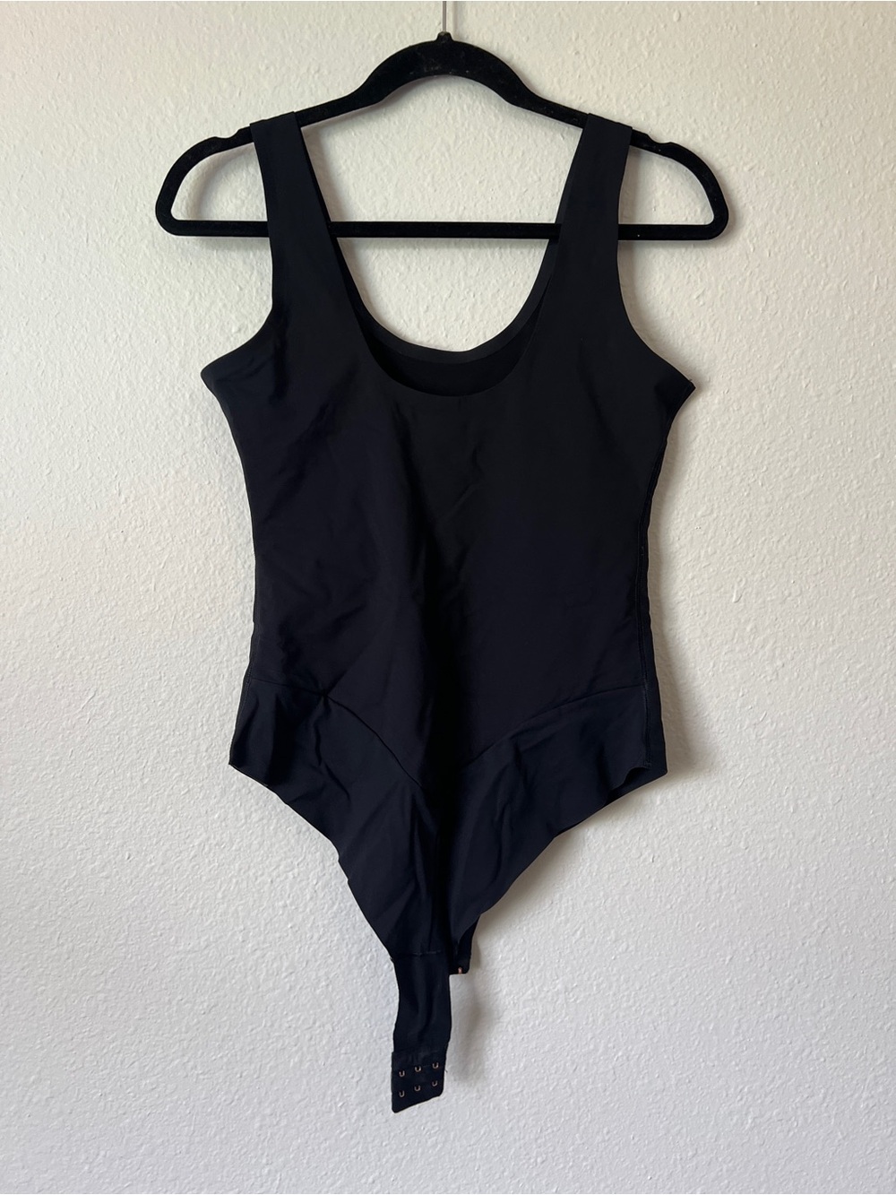 Pinsy Shapewear Bodysuit size Large - Picture 5 of 5